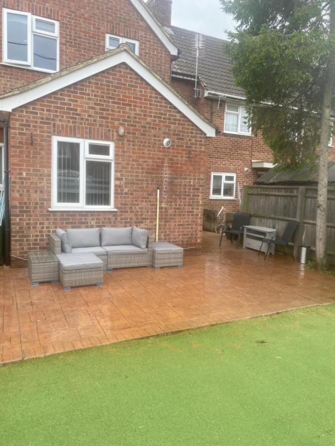 Lovely 2 Bed Sleeps 5