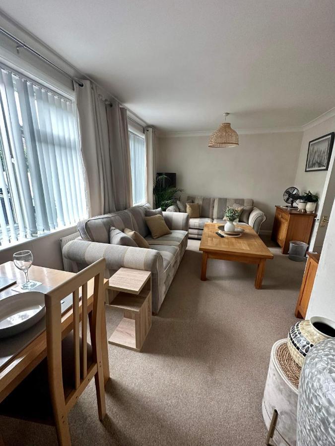 Lovely 2 Bed Sleeps 5 Abingdon-on-Thames